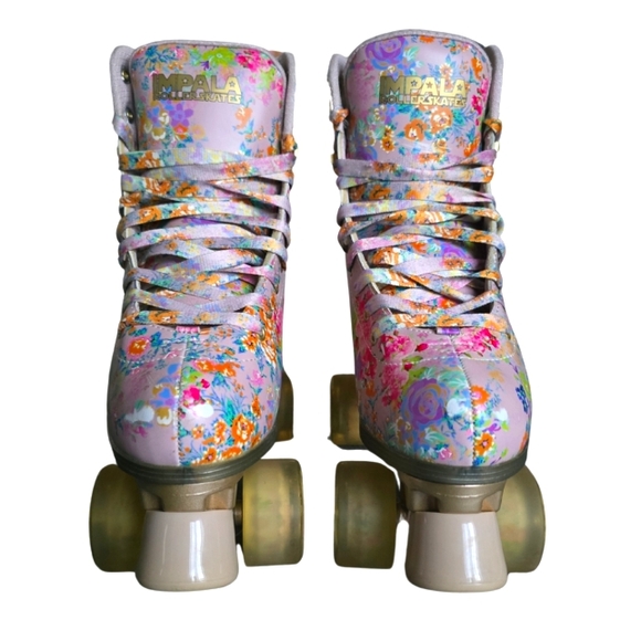 Cynthia Rowley Impala Quad Floral Roller Skates - Picture 2 of 4